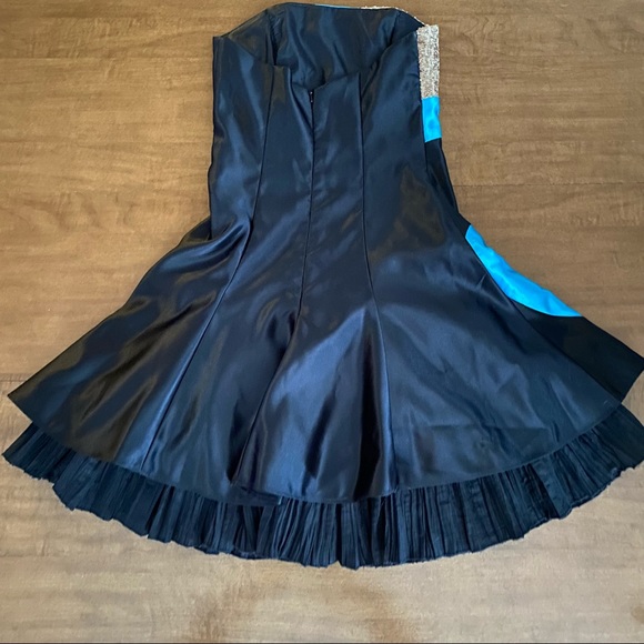 Jessica McClintock Strapless Dress - Picture 2 of 3